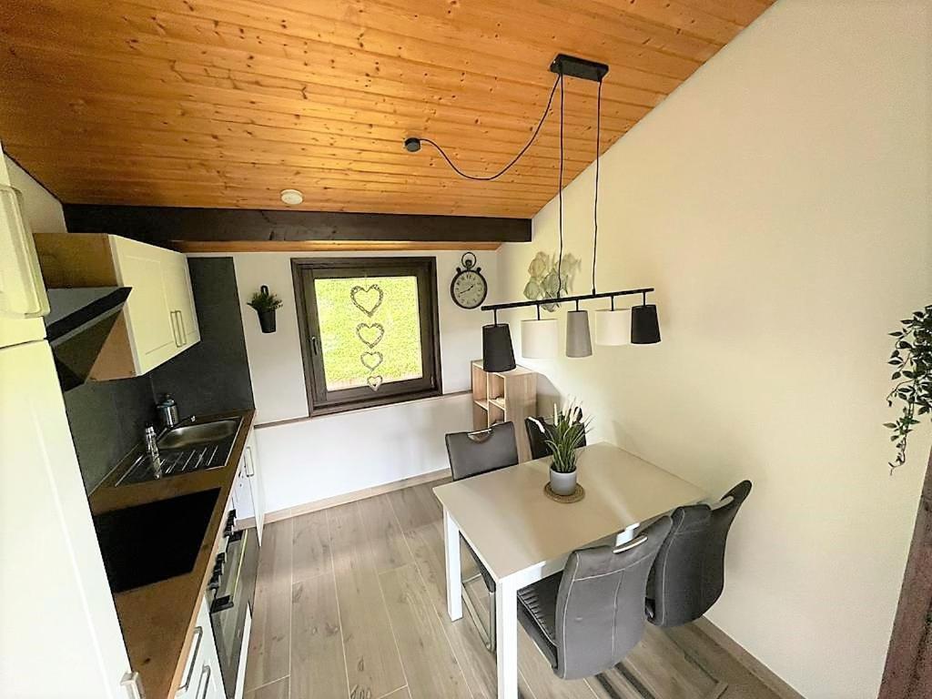 Villa Sauerlaender Henne-Luett à Meschede Extérieur photo